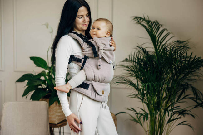 LennyLamb Baby carrier: LennyUpGrade: Litte Herringbone Almond