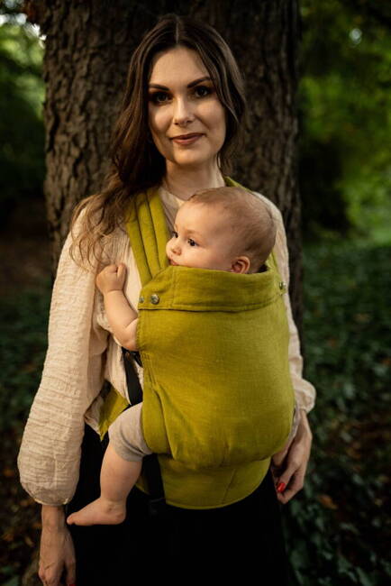 Qusy carrier / Linen Olive - adjustable ergonomic carrier 