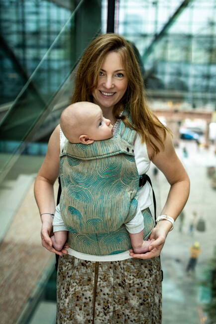 Qusy carrier / Sand Stories Erin - adjustable ergonomic carrier 