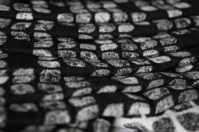 Woven wrap Yaro Slings - Petals Ultra Black White Grey Tencel 