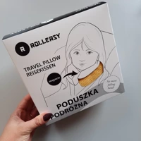 Stabilizing travel pillow size S (1-2 years) Mustard