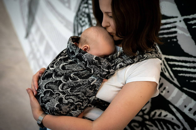 Nosidełko regulowane Qusy - Cartoon Sky Tar