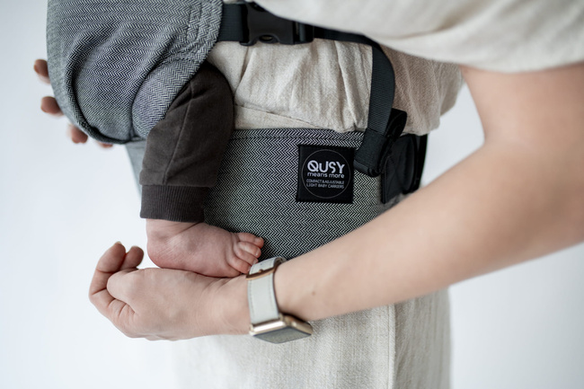 Nosidełko Qusy Mini - Silver Dust 2.0