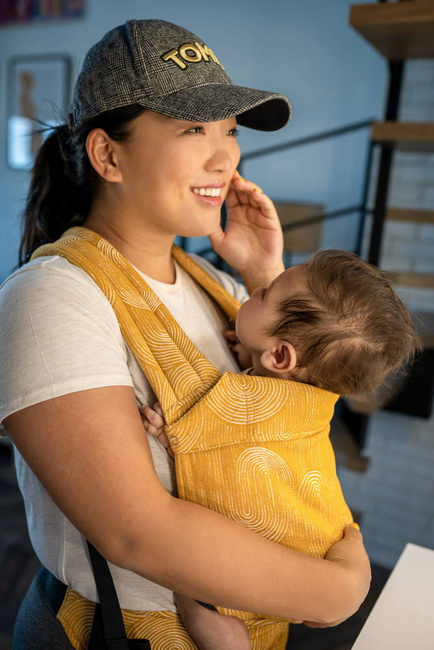 Nosidełko regulowane Qusy - Sand Stories Mustard