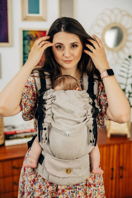 LennyLamb Baby carrier: LennyUpGrade: Peanut Butter