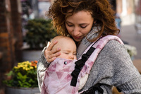 Nosidełko Kavka Multi-age rose quartz watercolor