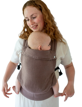 Qusy adjustable ergonomic carrier 2.0 - LINEN MOCHA MOUSSE
