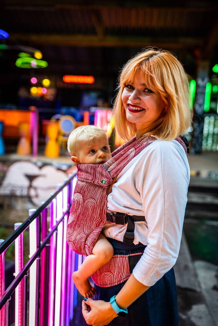 Nosidełko Qusy - Sand Stories Polka Tencel