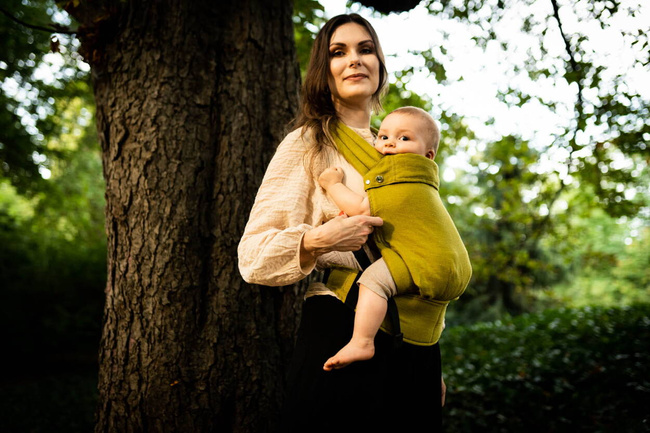 Nosidełko regulowane Qusy - Linen Olive