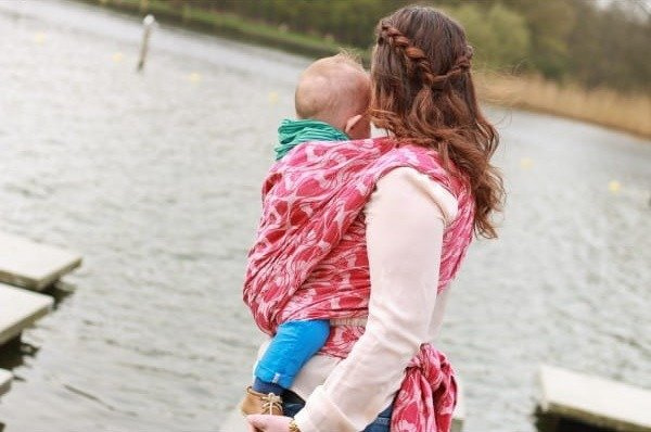 Chusta kółkowa/Ring Sling Yaro Slings La Fleur Fuchsia Flame