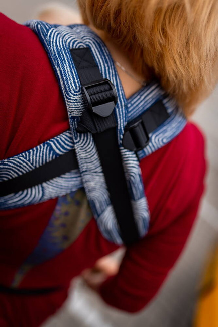 Nosidełko regulowane Qusy - Sand Stories Midnight