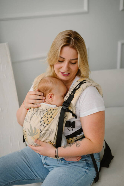 Baby carrier Kavka Essence: Cream Boho Print