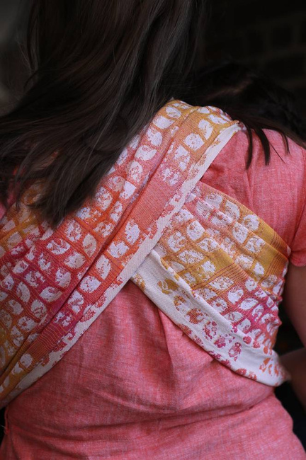 Chusta tkana Yaro Slings - Petals Ultra Caramel Rainbow Linen