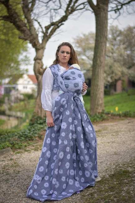 Chusta tkana Yaro Slings - Chamomile Trinity Purple Pine Tencel Confetti