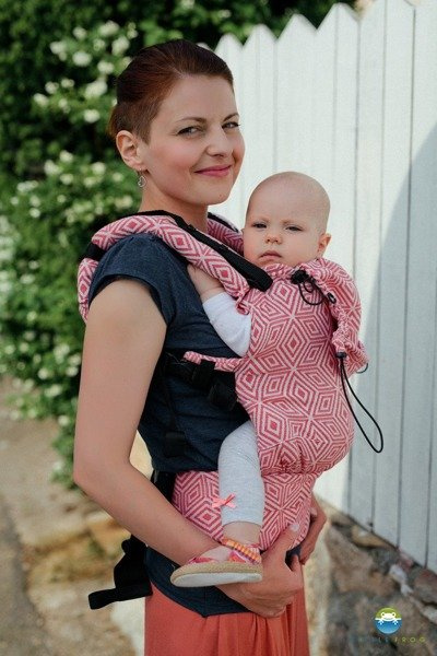 Baby carrier Little Frog -  Red Cube 