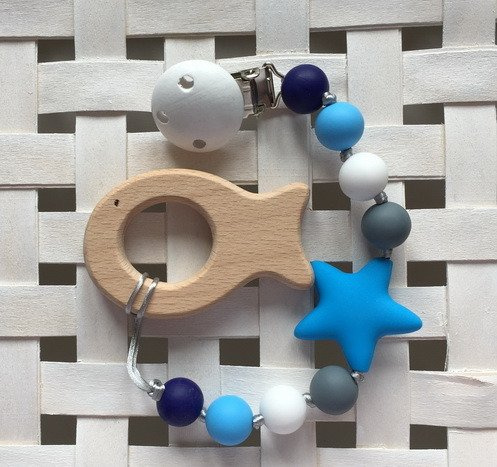 Przywieszka Drewniana Ryba z Gwiazdką